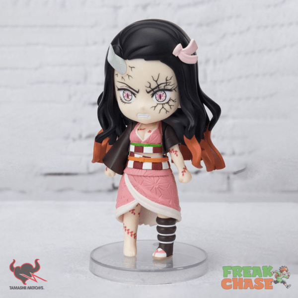 Demon Slayer Figuarts mini Nezuko Kamado Demon Form Advancing 4