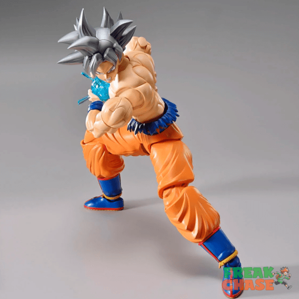 Maqueta Model Kit Goku Ultra Instinct Articulada - Imagen 3